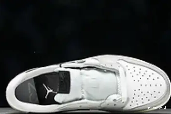 Hyperoad Low JORDAN AIR 1 0516